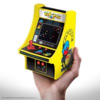 Micro Player 6” Retro Pac-Man Arcade Machine