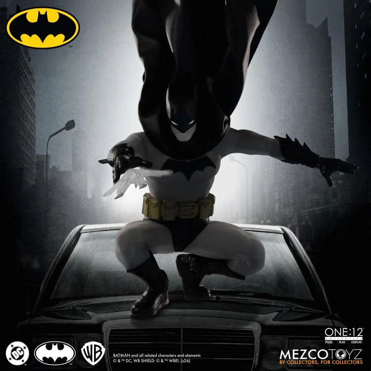 Mezco One:12 Collective Batman Year One Action Figure – Kapow Toys