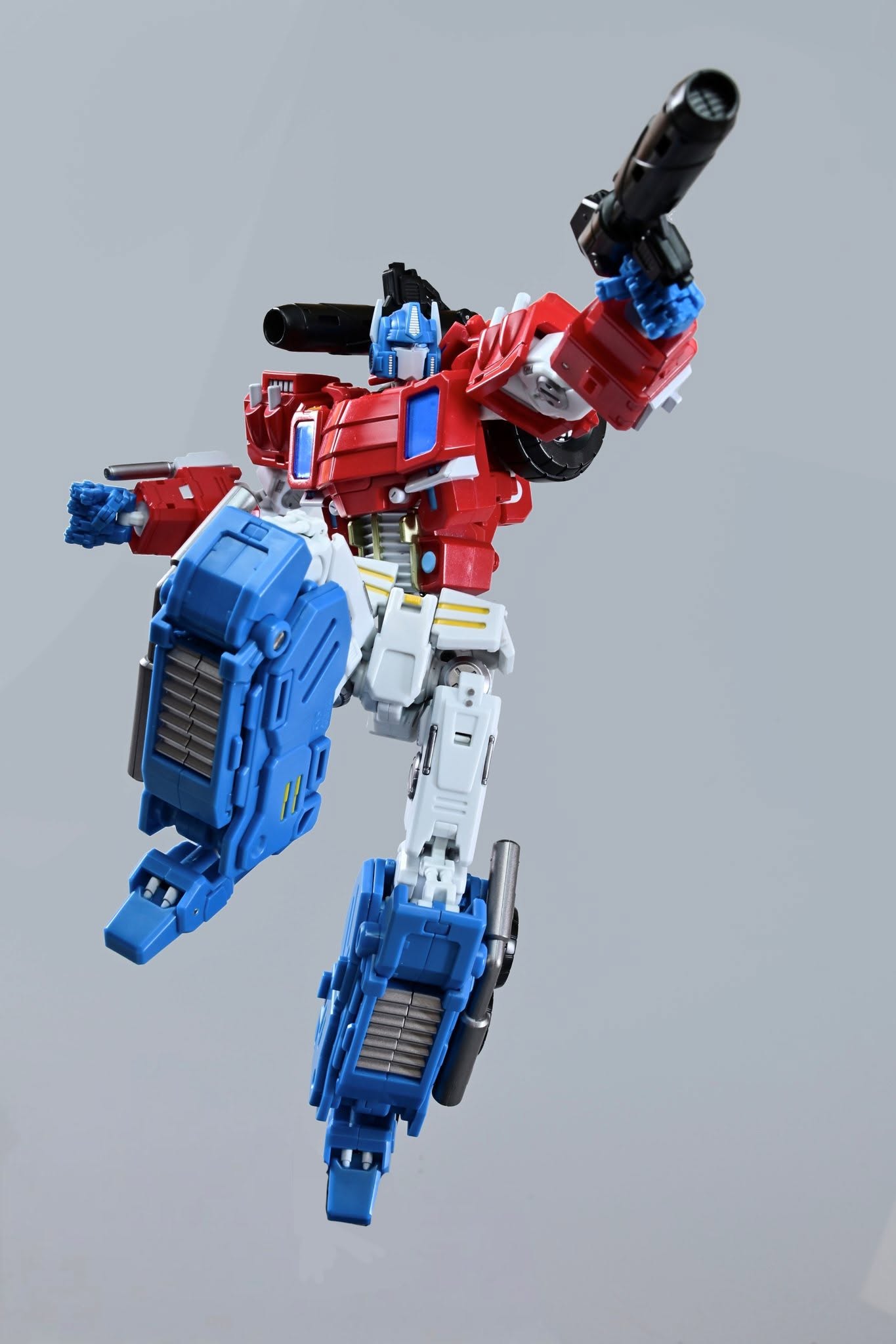 Creations Mastermind Reformatted MMC Figure Action Optus Party 