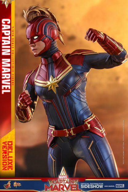 Hot Toys 1:6 Captain Marvel-20368