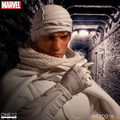 Mezco One:12 Collective Moon Knight-20876