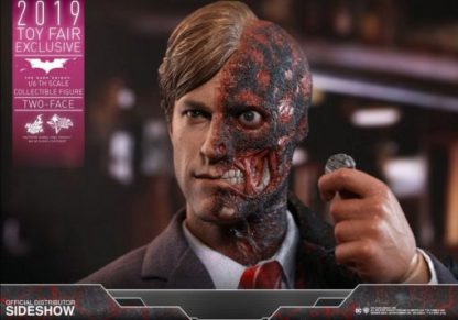 Hot Toys The Dark Knight Two Face Toy Fair Excl 1/6 Scale Figure -23238