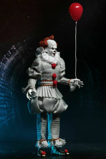 NECA Pennywise ( 2017 ) Retro Clothed Action Figure-23957