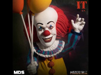 Mezco Designer Series Deluxe Pennywise MDS IT Action Figure