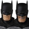 DC Mafex Batman Hush No 126 ( Black Version )
