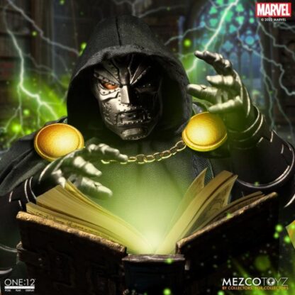 Mezco One:12 Collective Doctor Doom