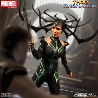 Mezco One:12 Collective Hela Thor Ragnarok Action Figure