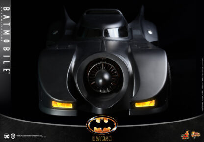 Hot Toys Batman 1989 Batmobile