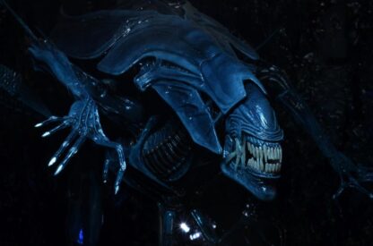 NECA Alien Queen Deluxe Action Figure