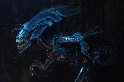 NECA Alien Queen Deluxe Action Figure