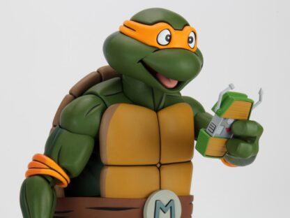 NECA Teenage Mutant Ninja Turtles 1/4 Scale Toon Michelangelo