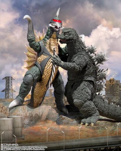S.H.MonsterArts Godzilla Vs Gigan Godzilla Action Figure