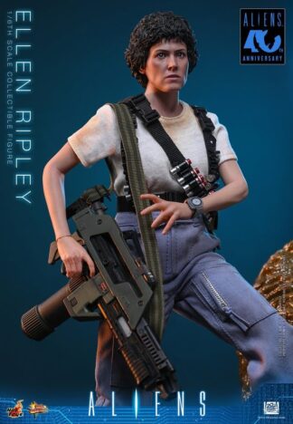 Hot Toys Aliens 40th Anniversary Lt Ellen Ripley 1/6th Scale Action Figure